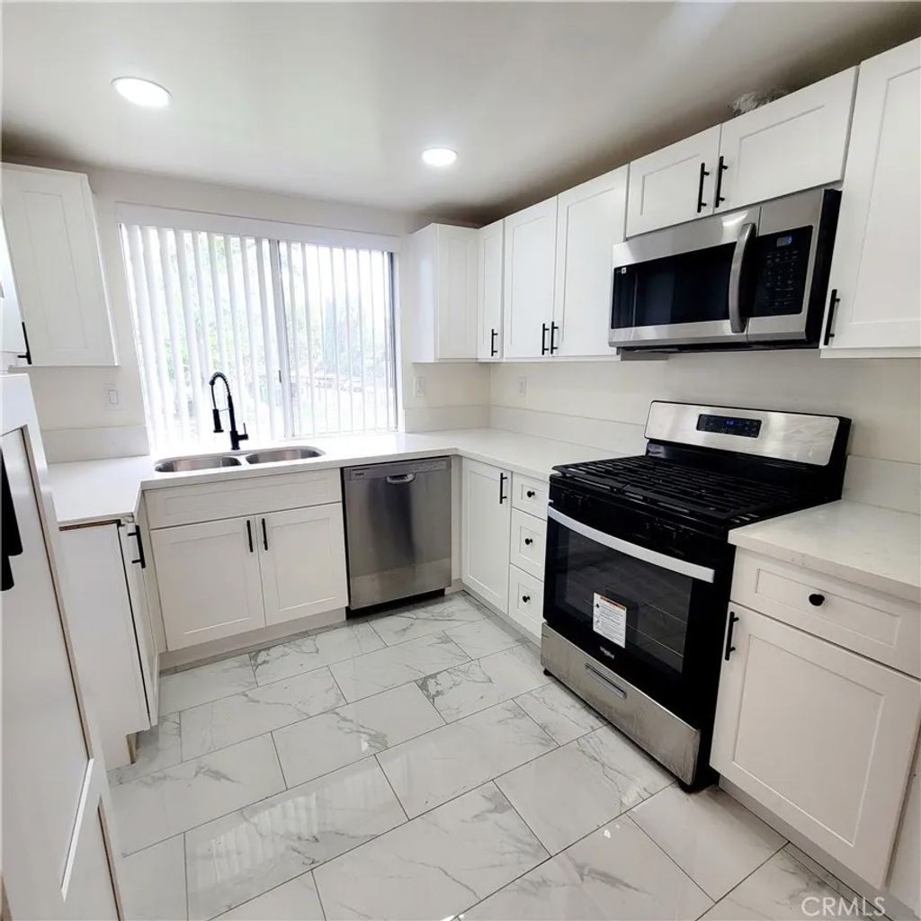 Photo of 1109 Golden Springs, Diamond Bar, CA 91765 (MLS # CV26000192)