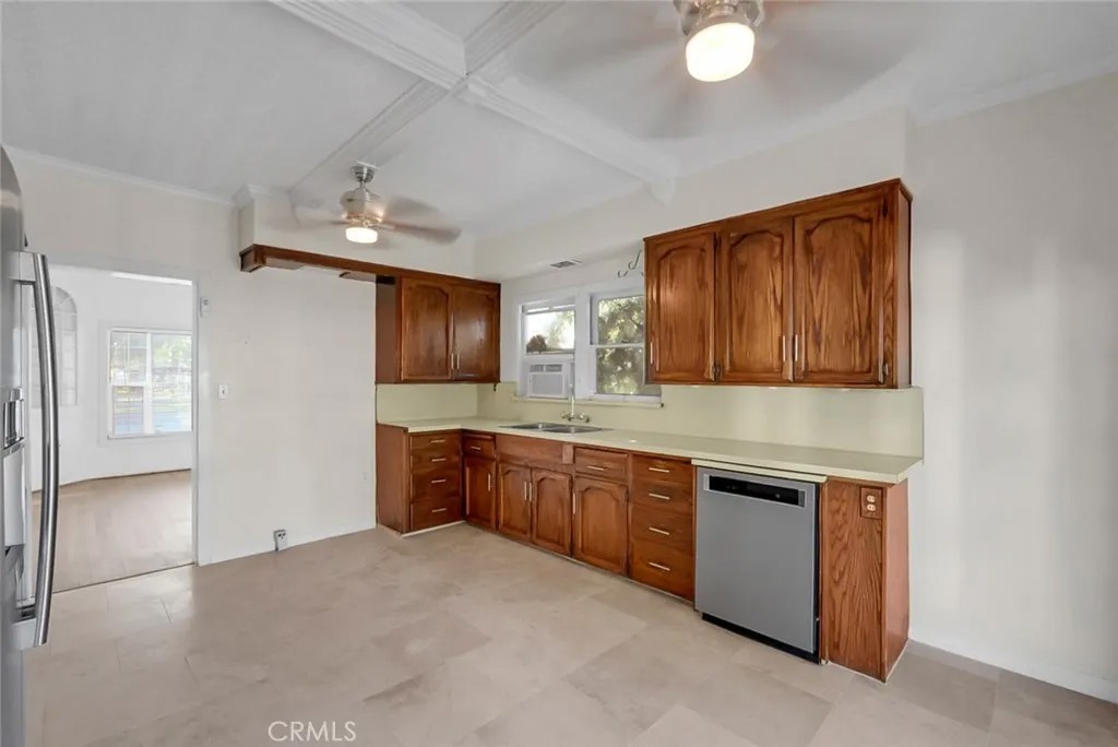 155 N 7th Avenue