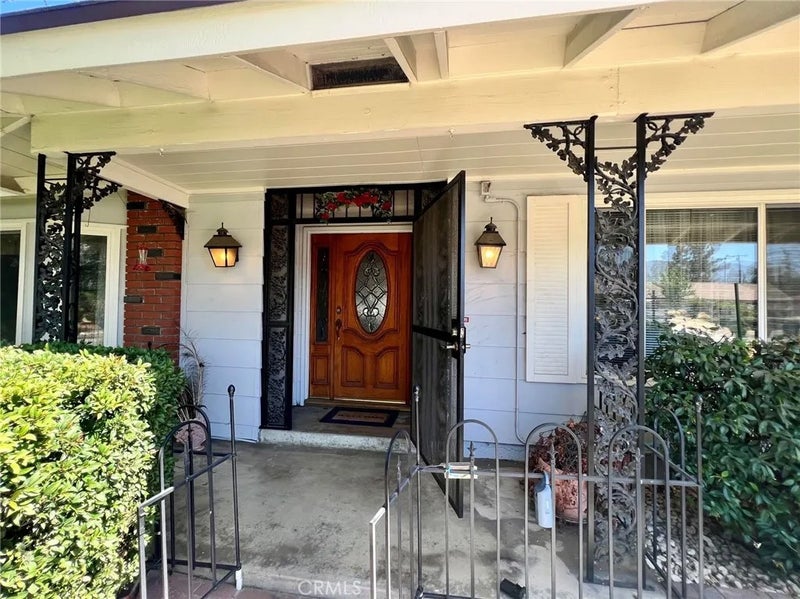 8845 Somerset