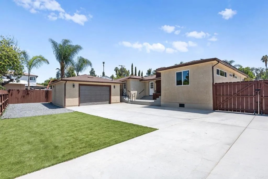 4746 Jessie Avenue