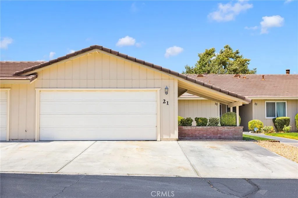27535 Lakeview 21