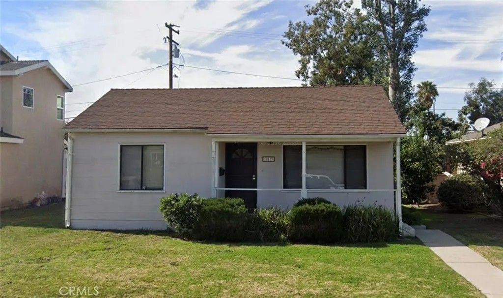 Photo of 15119 Gerkin Avenue, Lawndale, CA 90260 (MLS # OC26107655)