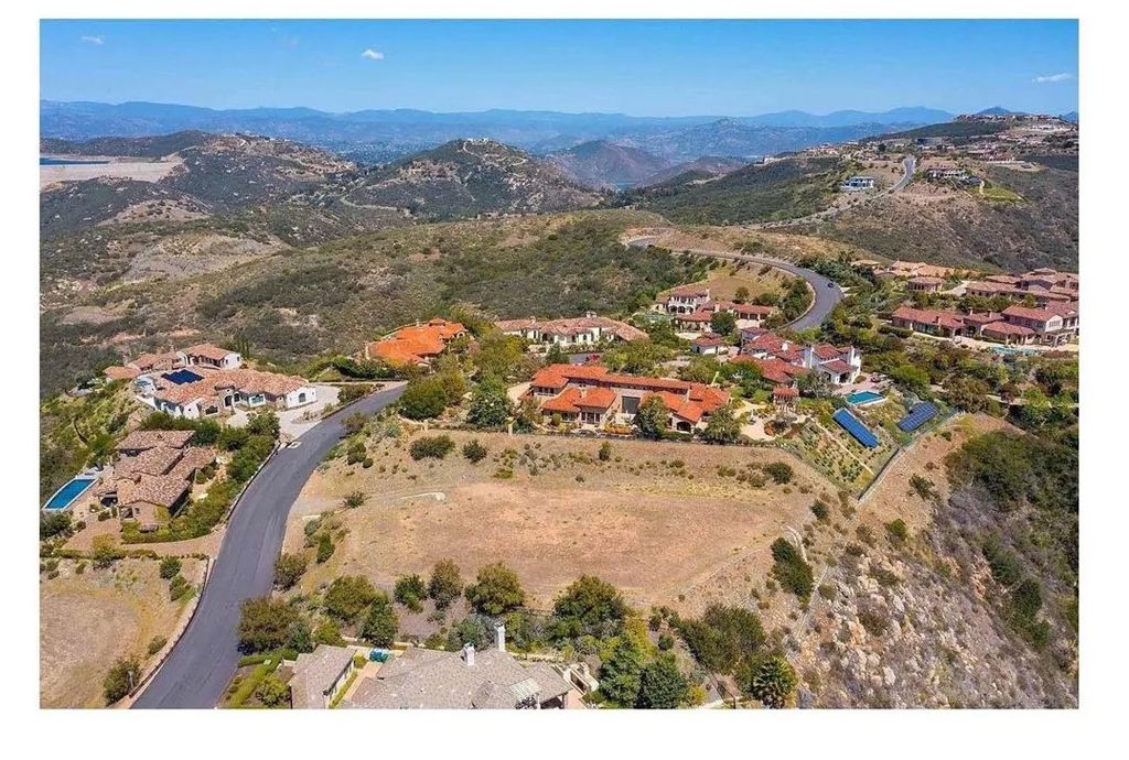 Photo of 18347 Via Ambiente, Rancho Santa Fe, CA 92067 (MLS # FR25122539)