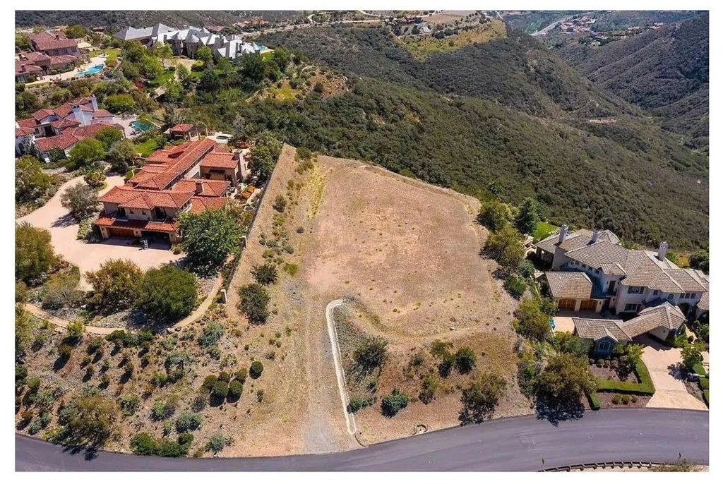 Photo of 18347 Via Ambiente, Rancho Santa Fe, CA 92067 (MLS # FR25122539)