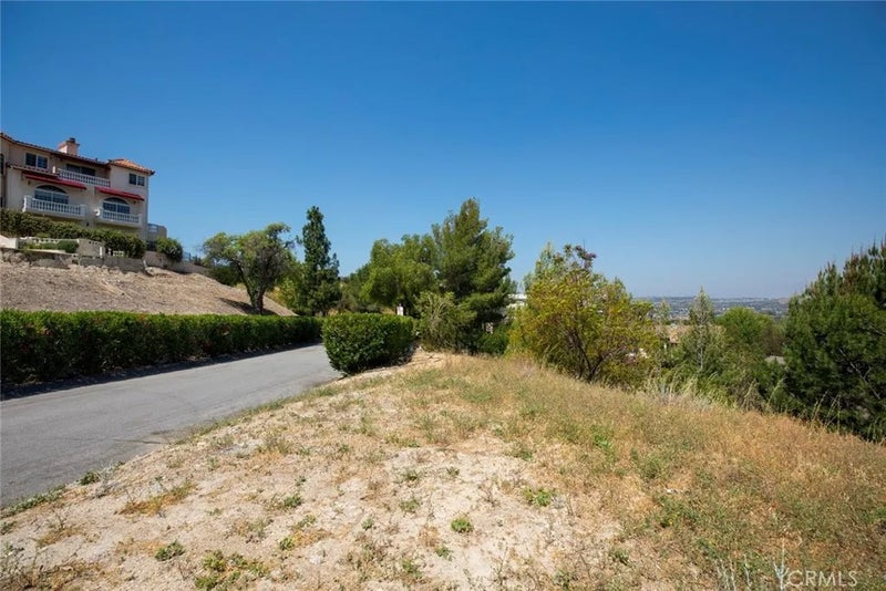 23811 Bella Vista Dr