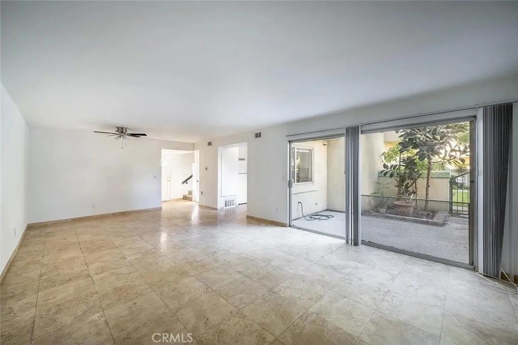 Photo of 18504 Mayall, Northridge, CA 91324 (MLS # SR26006144)