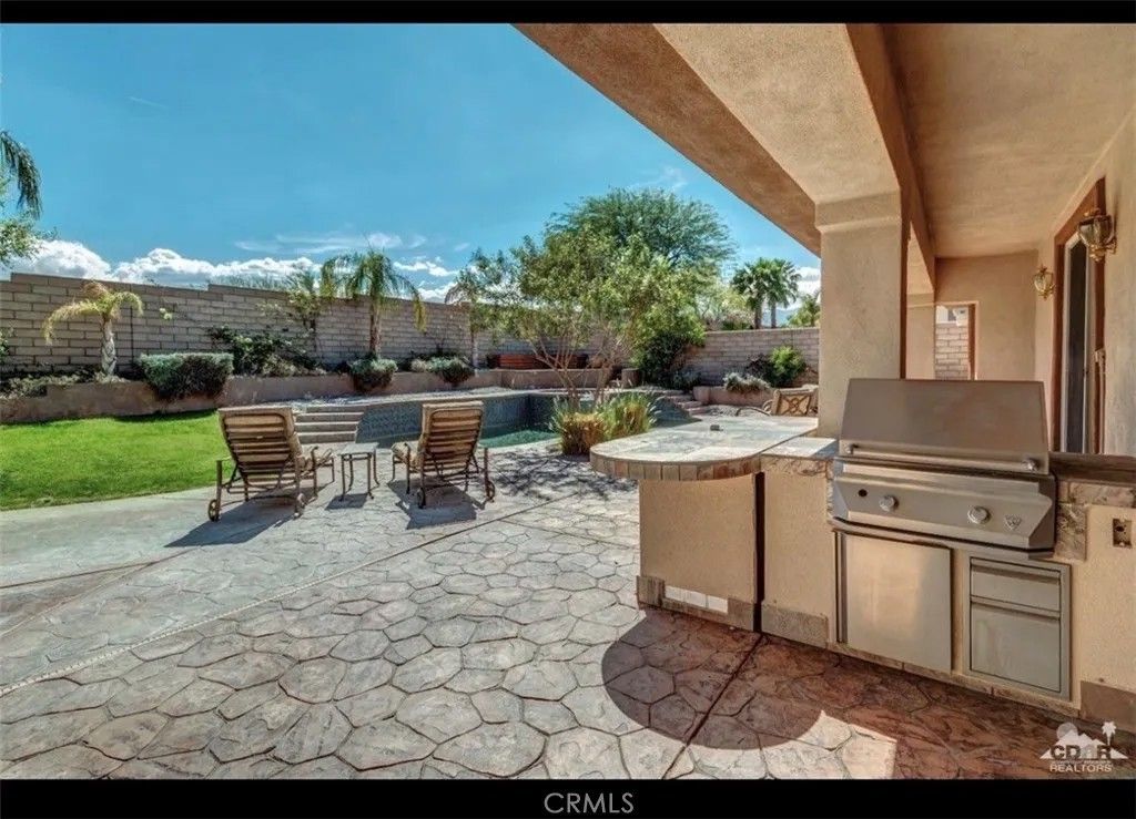 Photo of 108 Clearwater Way, Rancho Mirage, CA 92270 (MLS # TR26091291)