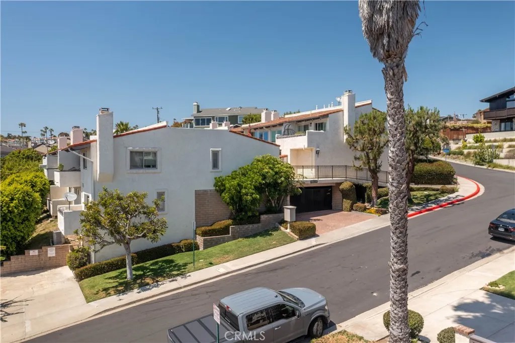 33901 Mariana Drive 10