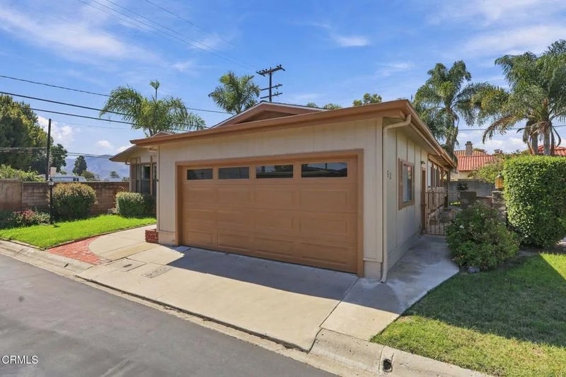975 W Telegraph Road 52