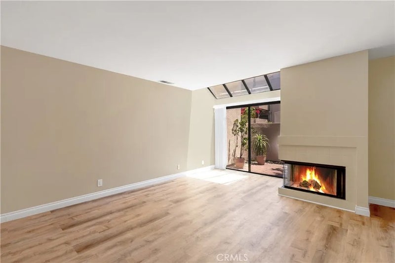 25761 Le Parc 72