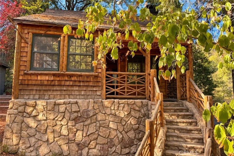 29682 Hook Creek