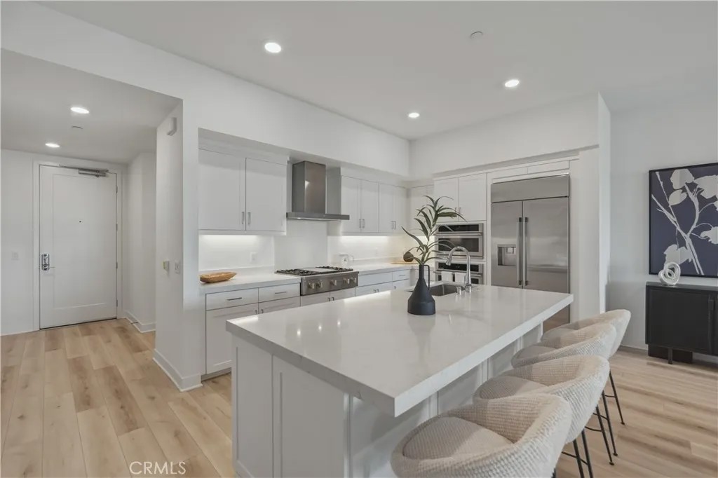 4505 Rivington
