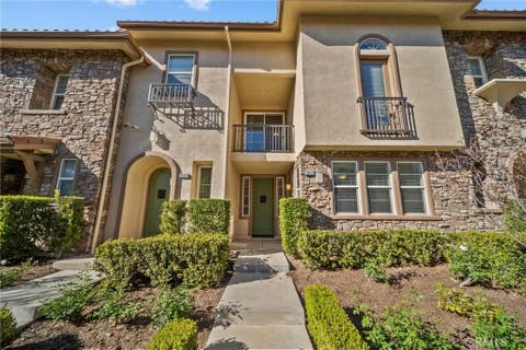 Photo of 28472 Herrera St, Valencia, CA 91354 (MLS # SR26056742)