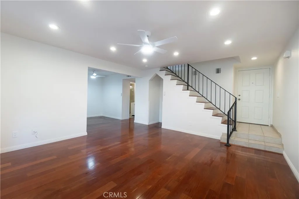587 S College