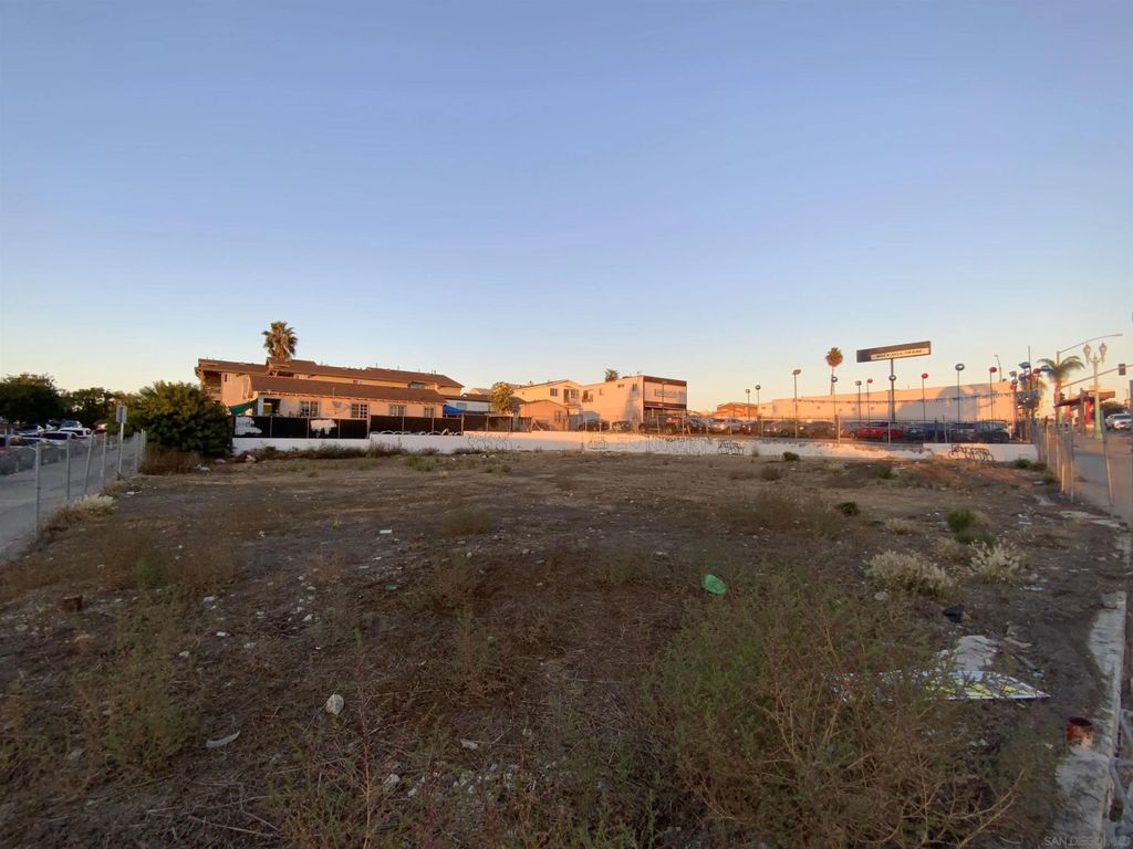 Photo of 4904 El Cajon Blvd, San Diego, CA 92115 (MLS # 260002754)