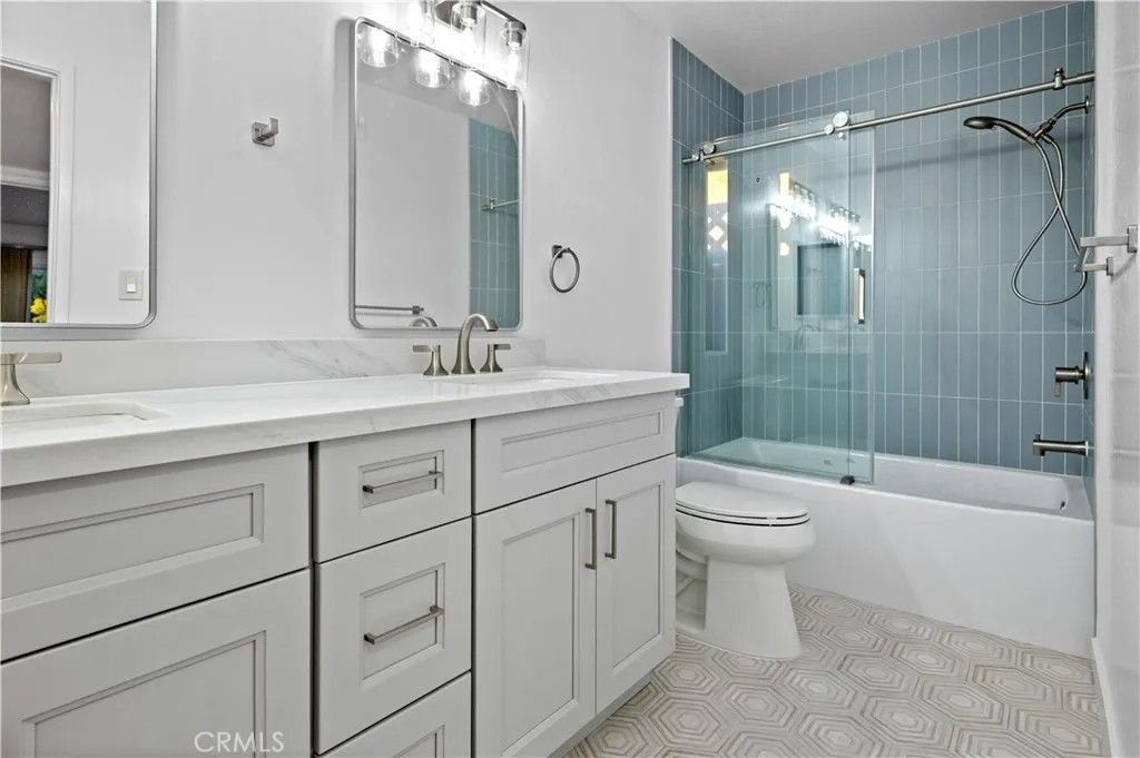 Photo of 24 Lancewood Way, Irvine, CA 92612 (MLS # OC25271535)