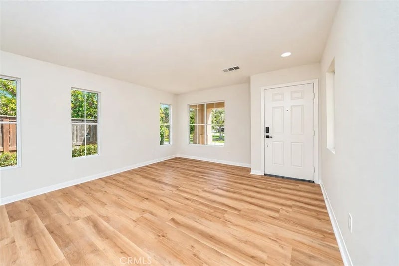 25892 Marco Polo Street
