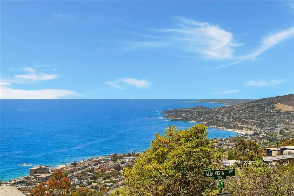 785 Alta Vista