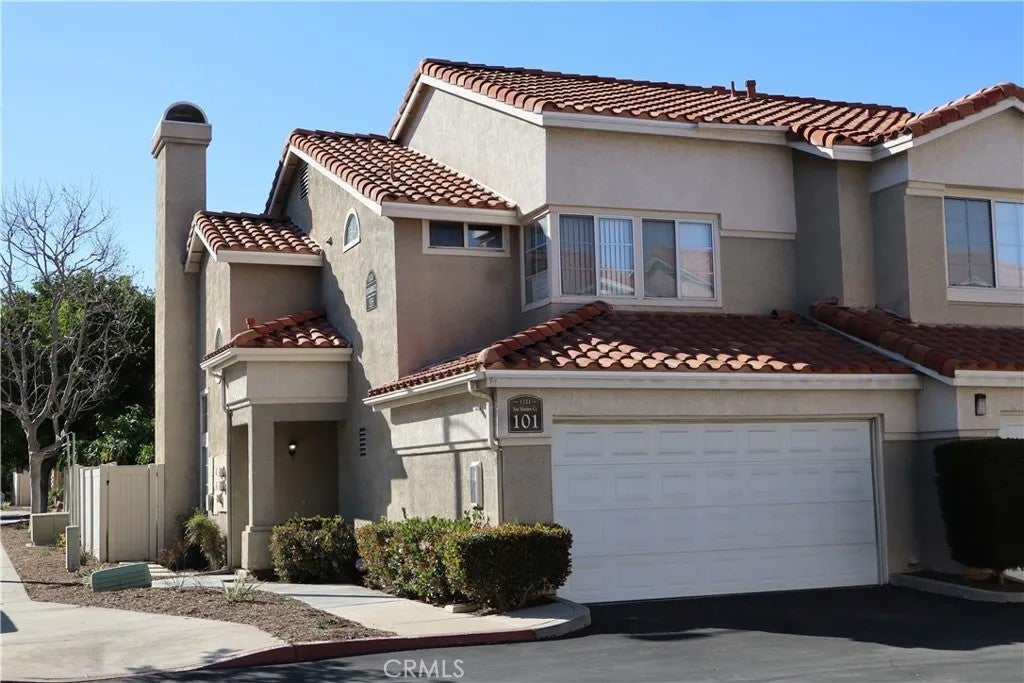 1121 San Marino Court