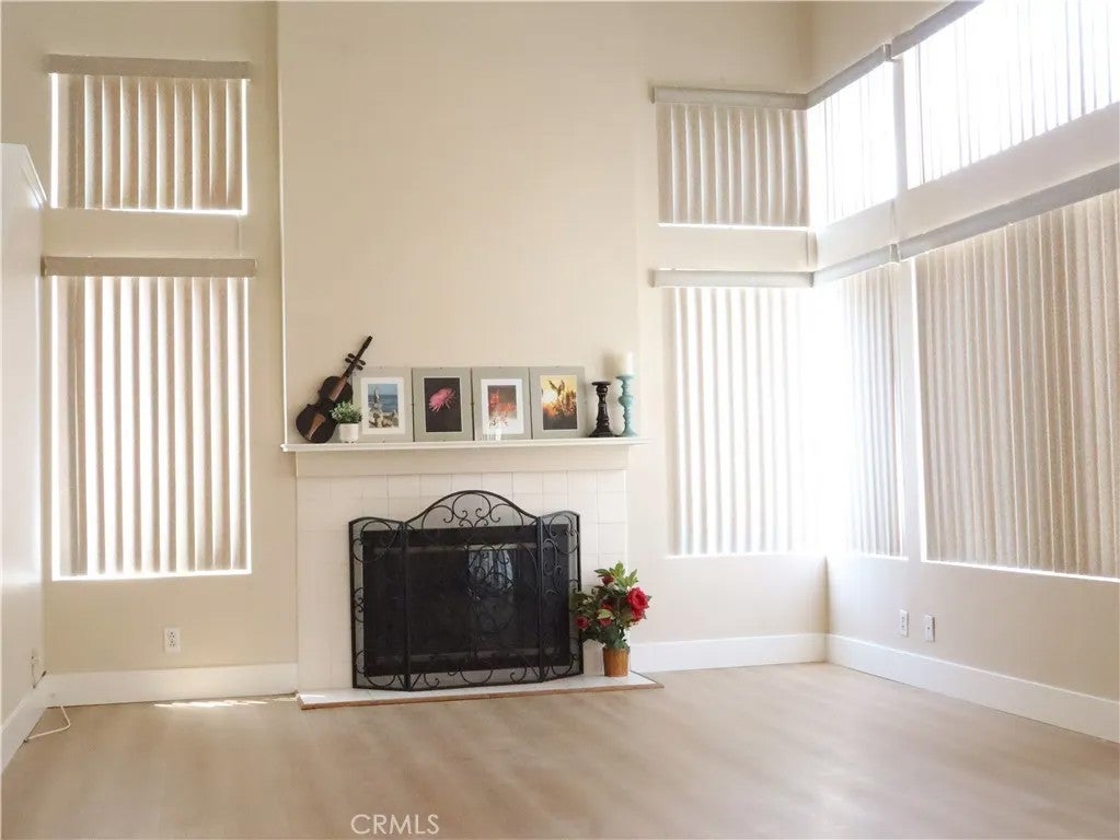 1121 San Marino Court