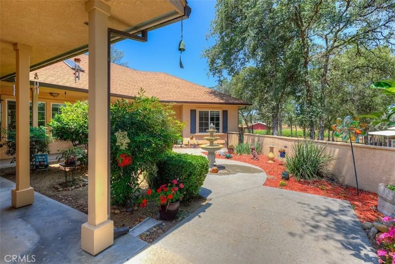 260 Orange Avenue