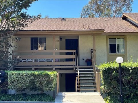 1916 FAIRWAY CIRCLE Drive San Marcos CA 92078