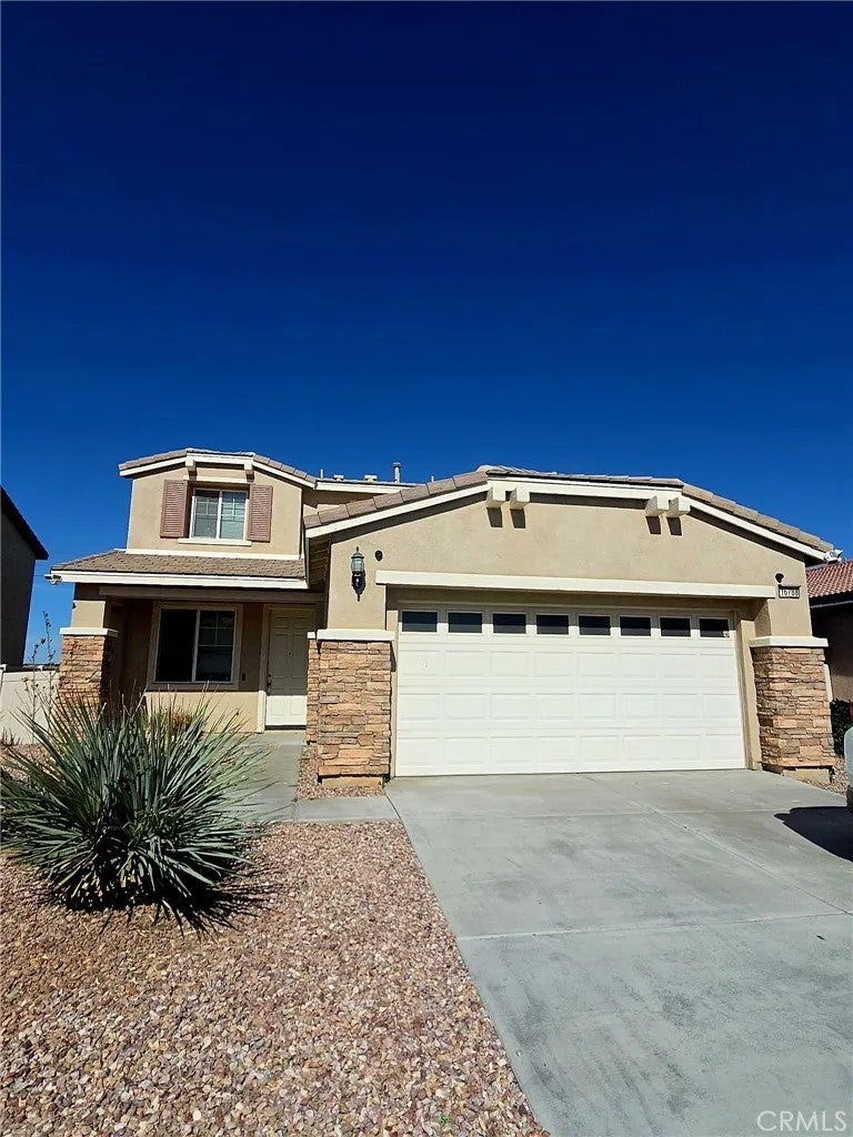 16788 Desert Lily