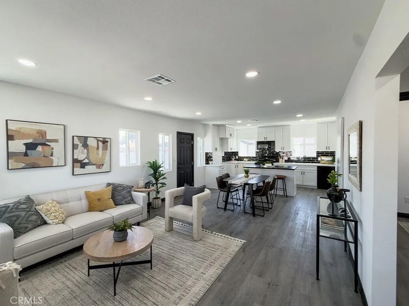 1331 W 11th