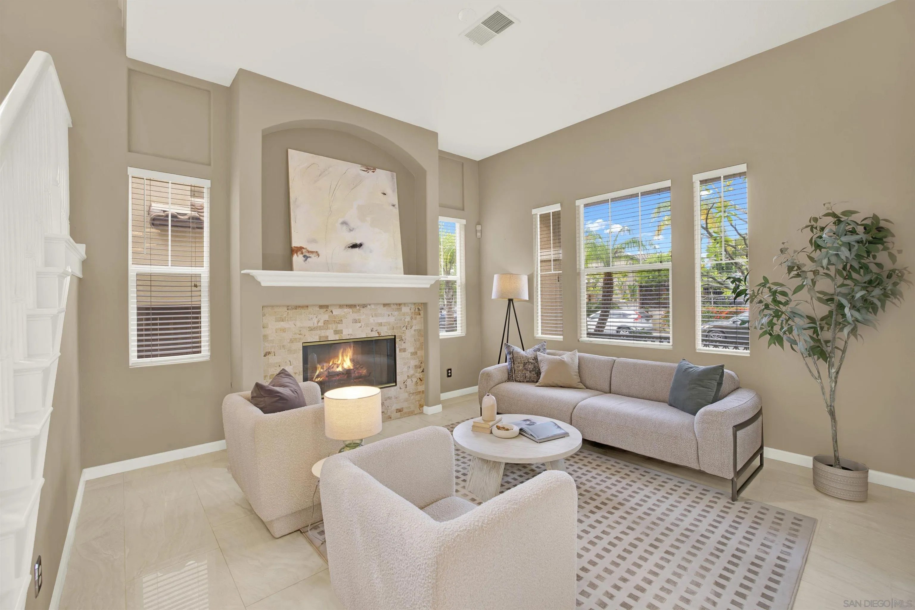 13135 Via Mesa dr