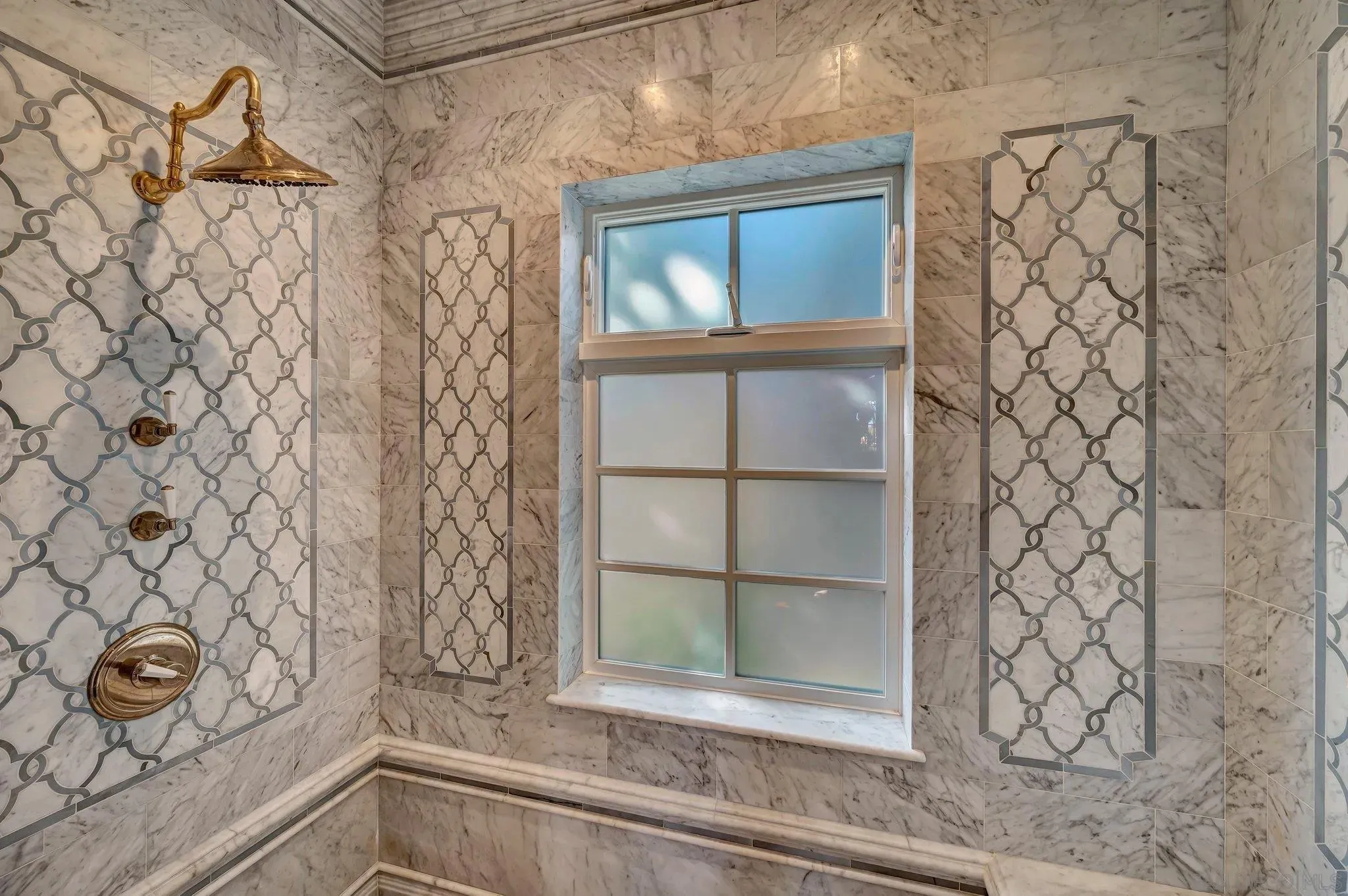 La Jolla, California 92037, United States, 6 Bedrooms Bedrooms, ,7 BathroomsBathrooms,Residential,Active,11003