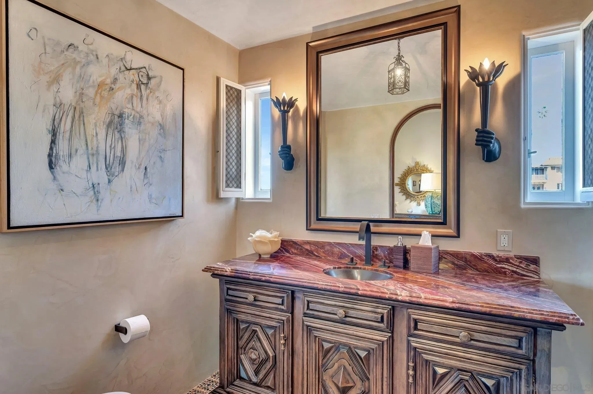 La Jolla, California 92037, United States, 6 Bedrooms Bedrooms, ,7 BathroomsBathrooms,Residential,Active,11003