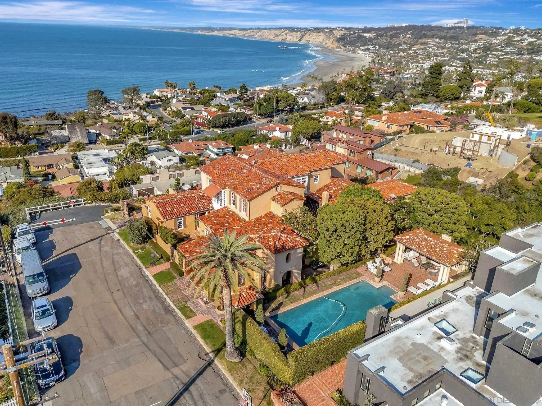 La Jolla, California 92037, United States, 6 Bedrooms Bedrooms, ,7 BathroomsBathrooms,Residential,Active,11003