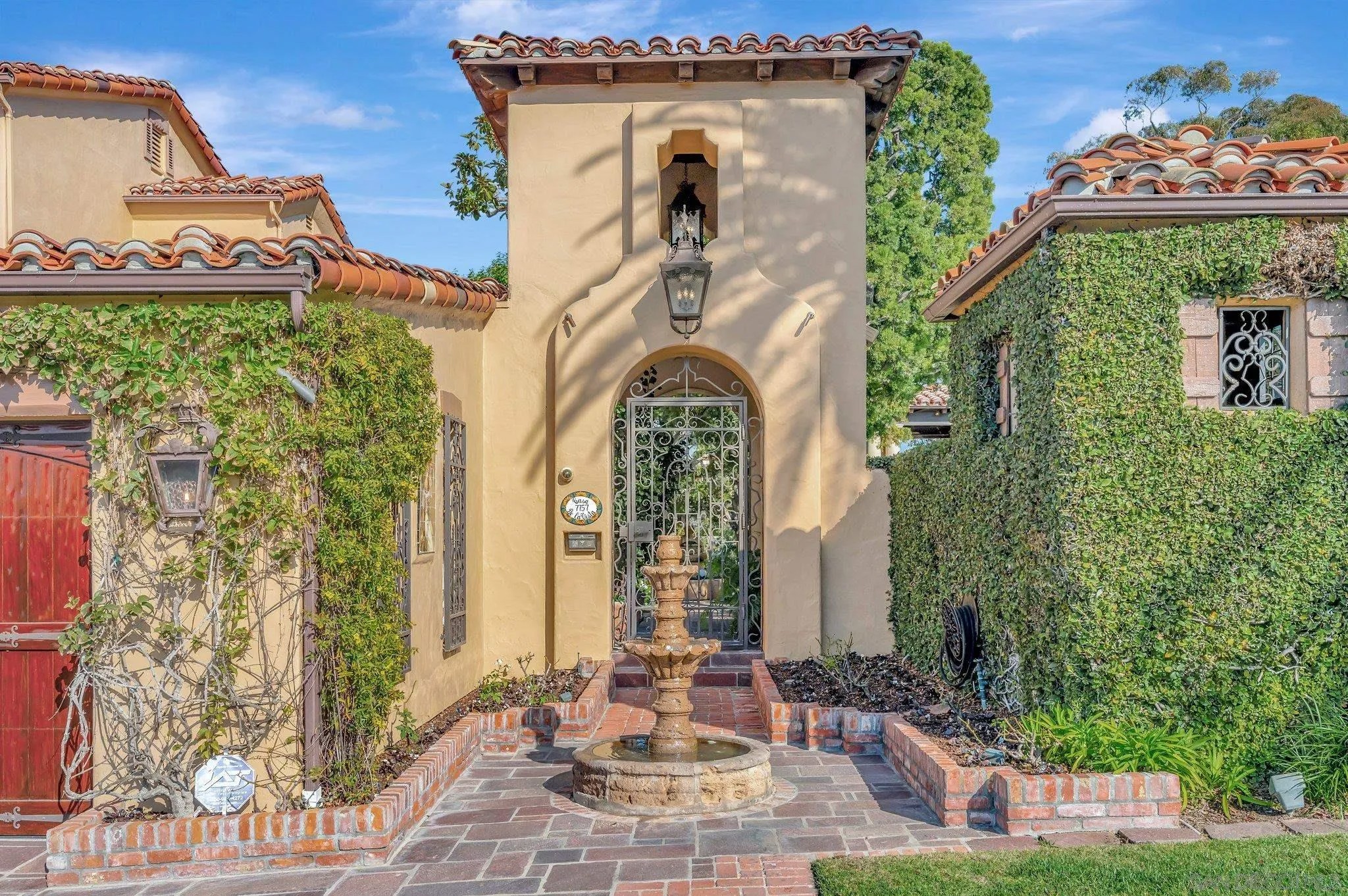 7757 Whitefield Place