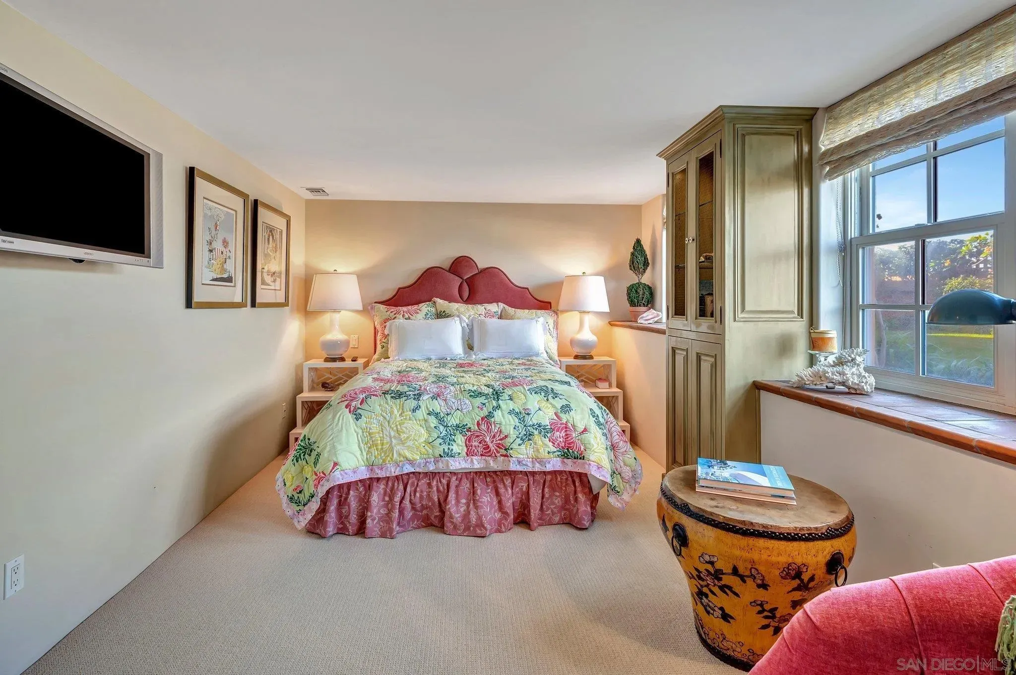 La Jolla, California 92037, United States, 6 Bedrooms Bedrooms, ,7 BathroomsBathrooms,Residential,Active,11003