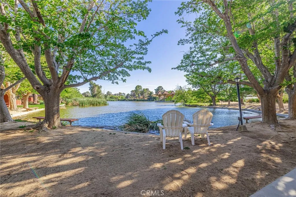21329 Lake Shore Drive 35