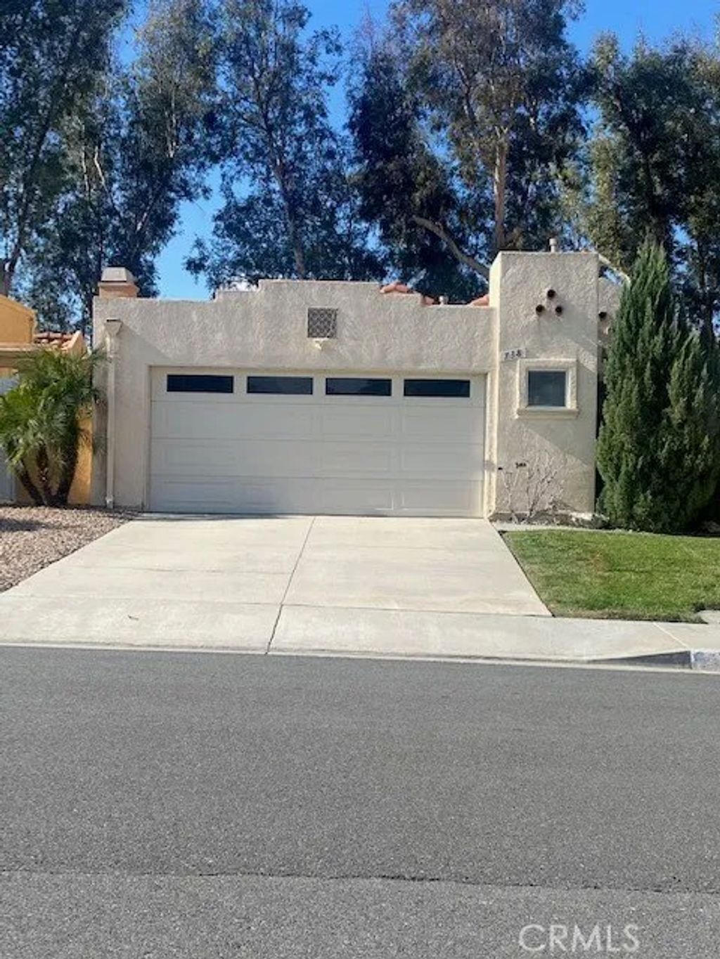 Photo of 738 Verona Avenue, San Jacinto, CA 92583 (MLS # SW25264235)