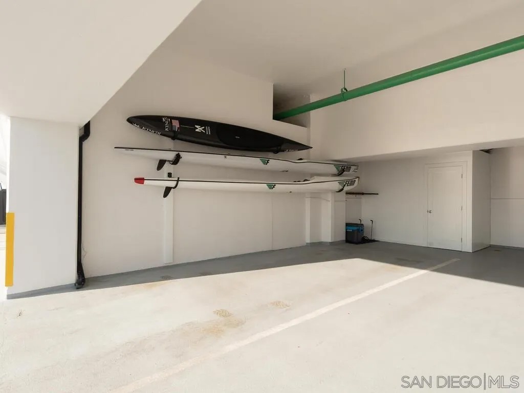 1830 Avenida Del Mundo 403