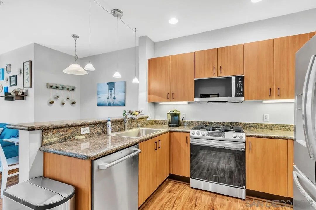 1400 Broadway 1202