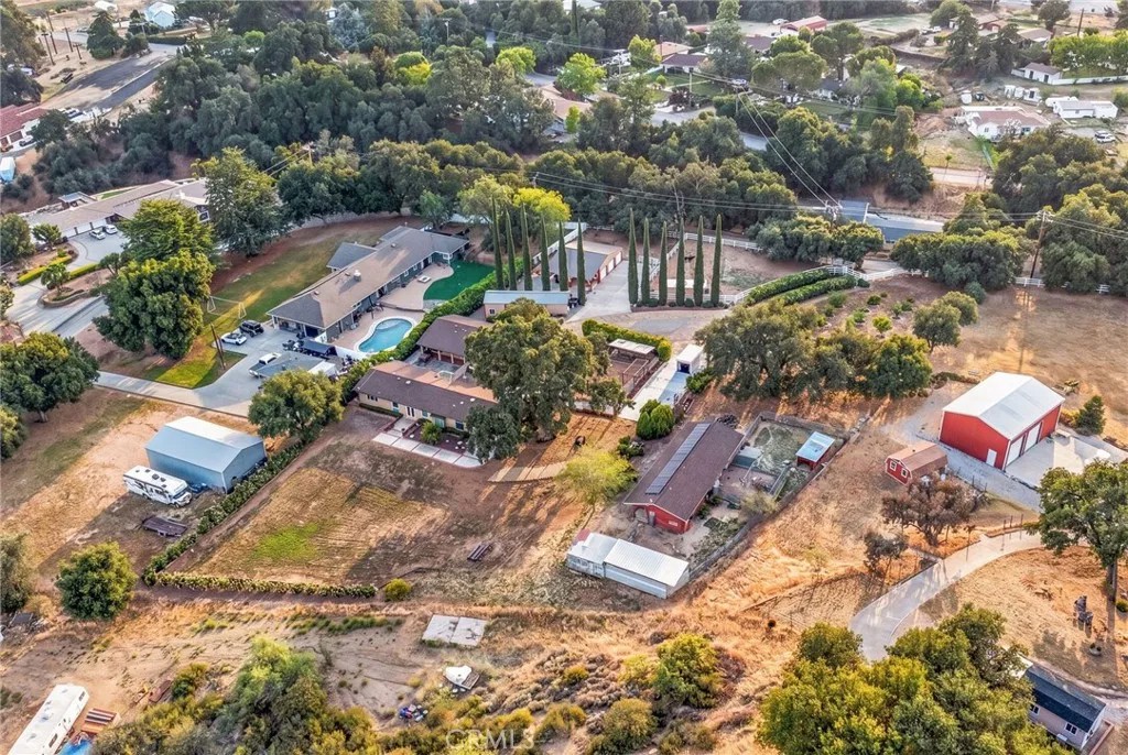 9312 Avenida Altura Bella
