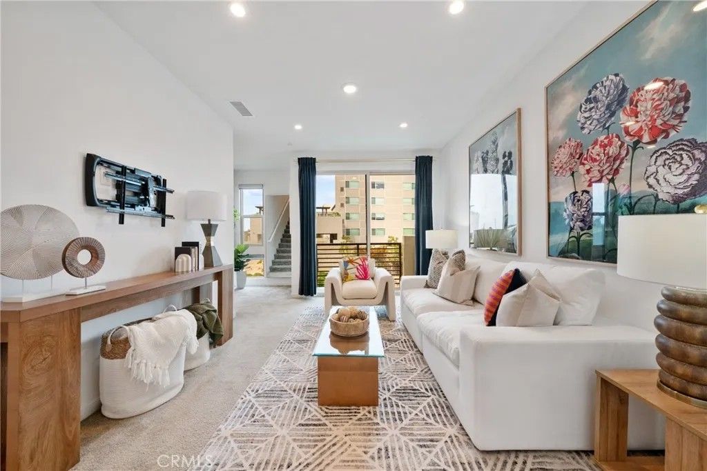 Photo of 339 Placemark, Irvine, CA 92614 (MLS # TR26031482)