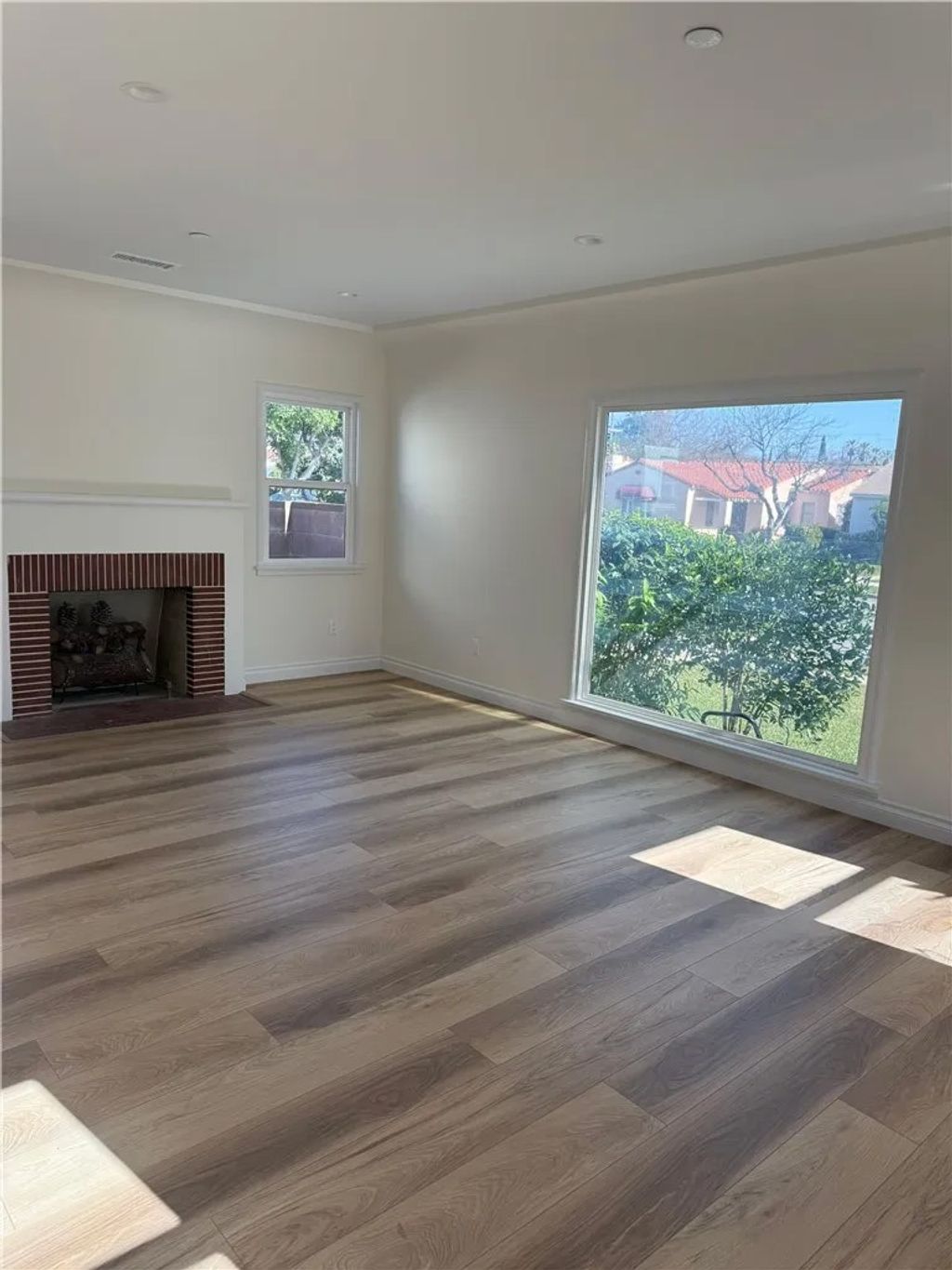 Photo of 1133 S 2nd St, Alhambra, CA 91801 (MLS # TR26025063)