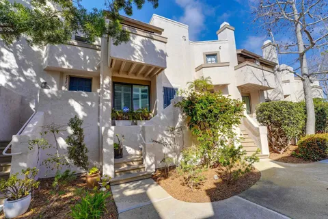 8490 Via Sonoma #11, La Jolla, CA 92037 - #: 260005204