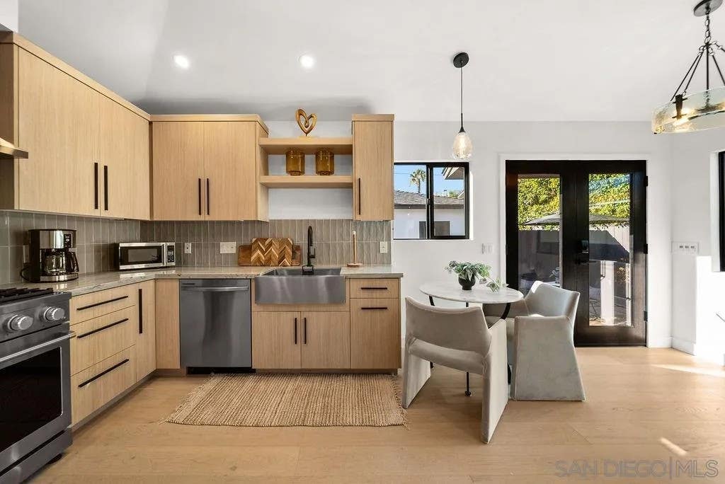 Photo of 434 Bonair ST, La Jolla, CA 92037 (MLS # 260017604)