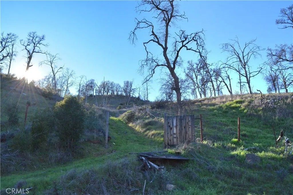 Photo of 3515 Spring Valley Rd, Clearlake Oaks, CA 95423 (MLS # LC26056207)