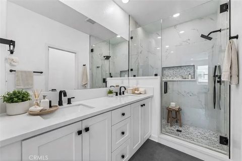 Tiny photo for 27568 Heron Pl, Valencia, CA 91381 (MLS # SR26063957)