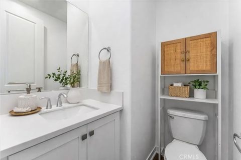 Tiny photo for 27568 Heron Pl, Valencia, CA 91381 (MLS # SR26063957)