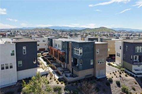 Tiny photo for 27568 Heron Pl, Valencia, CA 91381 (MLS # SR26063957)