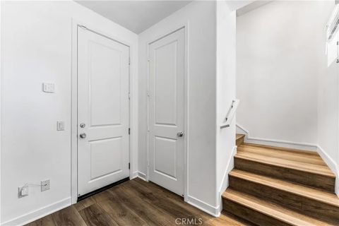 Tiny photo for 27568 Heron Pl, Valencia, CA 91381 (MLS # SR26063957)