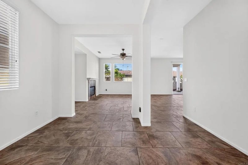 1434 Blackstone Avenue