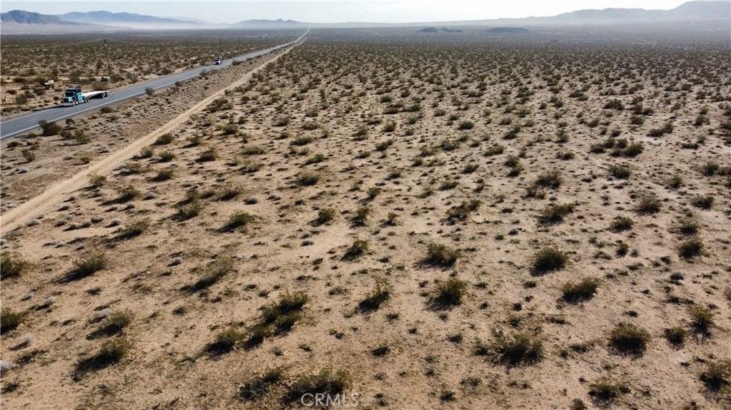 Photo of 15 Old Woman Springs, Johnson Valley, CA 92356 (MLS # JT26028100)